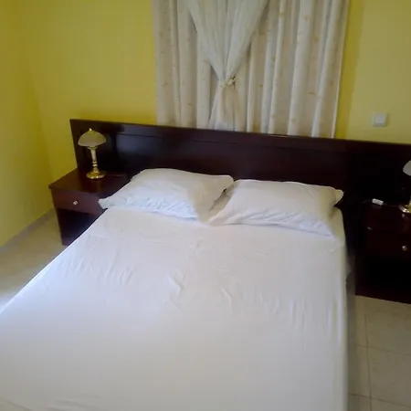 Ellis Guest house